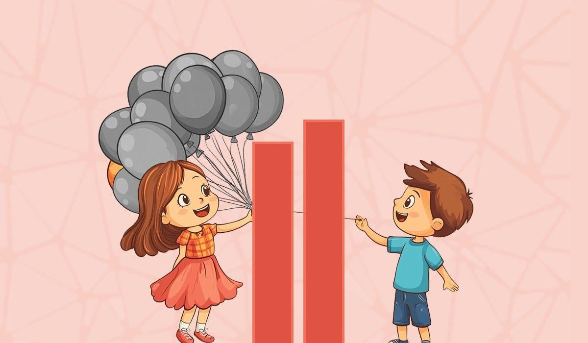 ילד מחזיק כדור כתום / קולאז' עם תמונה Moje